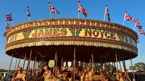 Noyce’s Christmas Carousel